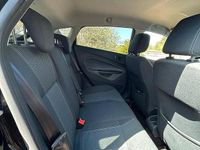 Usata Ford Fiesta Titanium 97 CV (71 kW) 2010 Nero Utilitaria