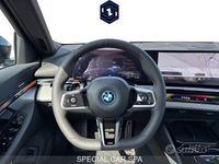 Usata BMW i5 M Sport 289 kW (394 CV) 2025 Blu Berlina