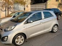 Usata Kia Picanto City 68 CV (50 kW) 2014 Grigio Utilitaria
