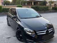 Usata Mercedes B180 109 CV (80 kW) 2016 Monovolume