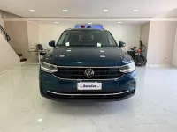 Usata VW Tiguan Life 150 CV (110 kW) 2022 Bluazzurro SUV