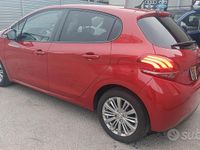 Usata Peugeot 208 Allure 2018 Rosso Utilitaria