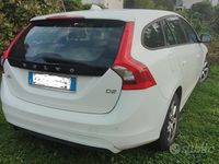 Usata Volvo V60 2014 Bianco Station wagon