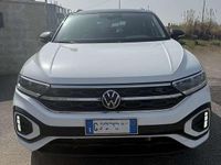 Usata VW T-Roc R-line 150 CV (110 kW) 2023 Bianco SUV