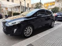 Begagnad Ford Fiesta Titanium 75 HK (55 kW) 2019 Svart Halvkombi