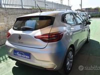 Usata Renault Clio V Intens 86 CV (63 kW) 2020 Grigio Berlina