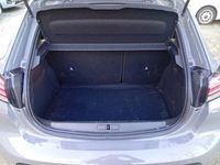 Usata Peugeot 208 Allure 101 CV (74 kW) 2025 Grigio Utilitaria