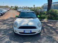 Usata Mini ONE 75 CV (55 kW) 2010 Beige Utilitaria