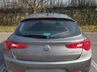 Usata Alfa Romeo Giulietta Super 120 CV (88 kW) 2016 Grigio Utilitaria