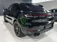 Usata Porsche Cayenne Black Edition 354 CV (260 kW) 2025 Nero cromite SUV