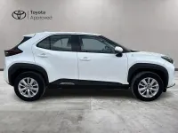 Usata Toyota Yaris Cross Active 116 CV (85 kW) 2022 Bianco SUV