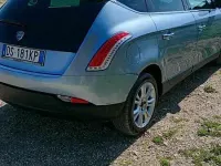 Usata Lancia Delta 120 CV (88 kW) 2008 Blu/azzurro Utilitaria