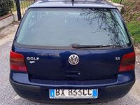 Usata VW Golf IV 105 CV (77 kW) 2001 Berlina