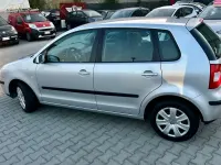 Usata VW Polo Comfortline 64 CV (47 kW) 2002 Argenta metallizzata Utilitaria