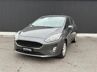 Usata Ford Fiesta 86 CV (63 kW) 2019 Grigio Utilitaria
