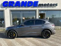 Usata Alfa Romeo Stelvio Quadrifoglio Verde 510 CV (375 kW) 2021 Grigio vesuvio SUV