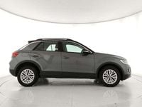 Usata VW T-Roc Life 116 CV (85 kW) 2025 Grigio SUV