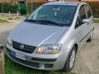 Usata Fiat Idea Active 95 CV (69 kW) 2005 Grigio Monovolume