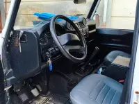 Gebraucht Land Rover Defender 122 PS (89 kW) 2012 Weiß Kombi