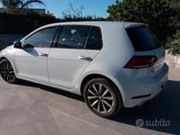 Usata VW Golf VII 116 CV (85 kW) 2017 Bianco Utilitaria