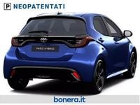 Nuova Toyota Yaris Hybrid Lounge 131 CV (96 kW) 2026 Blu Berlina