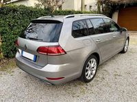 Usata VW Golf VII Executive 116 CV (85 kW) 2019 Argento Station wagon