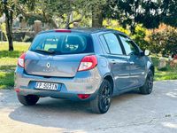 Usata Renault Clio II 75 CV (55 kW) 2011 Berlina