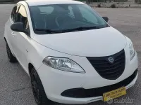 Usata Lancia Ypsilon 69 CV (50 kW) 2014 Beige Utilitaria