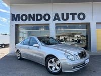 Usata Mercedes E280 Avantgarde 176 CV (129 kW) 2005 Argento Berlina