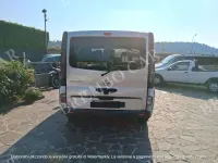 Usata Nissan Primastar 101 CV (74 kW) 2005 Grigio Monovolume