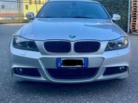 Usata BMW 320 Efficient Dynamics 184 CV (135 kW) 2010 Argento Station wagon