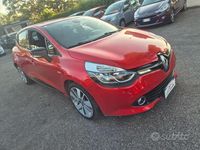 Usata Renault Clio IV Intens 90 CV (66 kW) 2015 Arancione Berlina