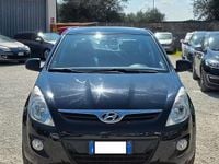 Usata Hyundai i20 Edition 77 CV (56 kW) 2012 Nero Utilitaria