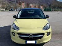 Usata Opel Adam Glam 70 CV (51 kW) 2015 Giallo Utilitaria