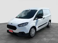 Usata Ford Transit Trend 101 CV (74 kW) 2023 Frozen white Berlina