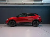 Usata Opel Grandland X GS Line 131 CV (96 kW) 2022 Rosso SUV