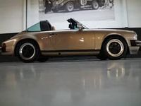 Usata Porsche 911SC 204 CV (150 kW) 1982 Oro Cabrio
