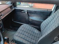 Usata Mercedes 190 109 CV (80 kW) 1992 Bianco Berlina