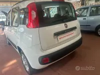 Usata Fiat Panda Lounge 80 CV (58 kW) 2017 Bianco Utilitaria