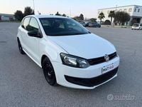 Usata VW Polo Trendline 82 CV (60 kW) 2011 Bianco Utilitaria