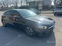 Usata Mercedes A180 116 CV (85 kW) 2020 Nero Berlina