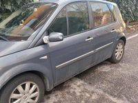 Usata Renault Scénic II 100 CV (73 kW) 2007 Monovolume