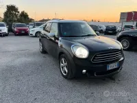 Second-hand Mini Cooper D Countryman 111 CP (81 kW) 2011 Negru SUV