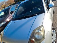 Usata Ford Fiesta 2006 Grigio Berlina