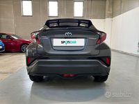 Occasion Toyota C-HR 122 ch (89 kW) 2023 Gris SUV