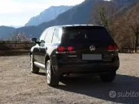 Usata VW Touareg Style 174 CV (127 kW) 2008 Nero SUV