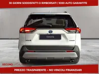 Begagnad Toyota RAV4 Hybrid 218 HK (160 kW) 2022 Vit SUV