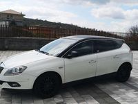 Usata Lancia Delta 120 CV (88 kW) 2009 Utilitaria