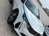 Gebraucht Peugeot 3008 Allure 131 PS (96 kW) 2022 Weiß SUV