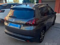 Usata Peugeot 2008 Allure 120 CV (88 kW) 2019 Grigio SUV